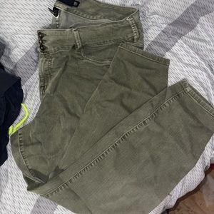 Torrid jeggins. Olive green